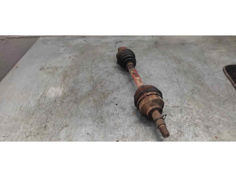 Recambio de transmision delantera izquierda para ford focus turnier (cak) ghia referencia OEM IAM  28CM MANGUETA Y CAMBIO 