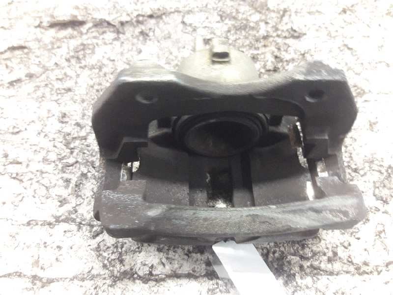 Recambio de pinza freno delantera derecha para nissan almera (n16/e) acenta referencia OEM IAM   