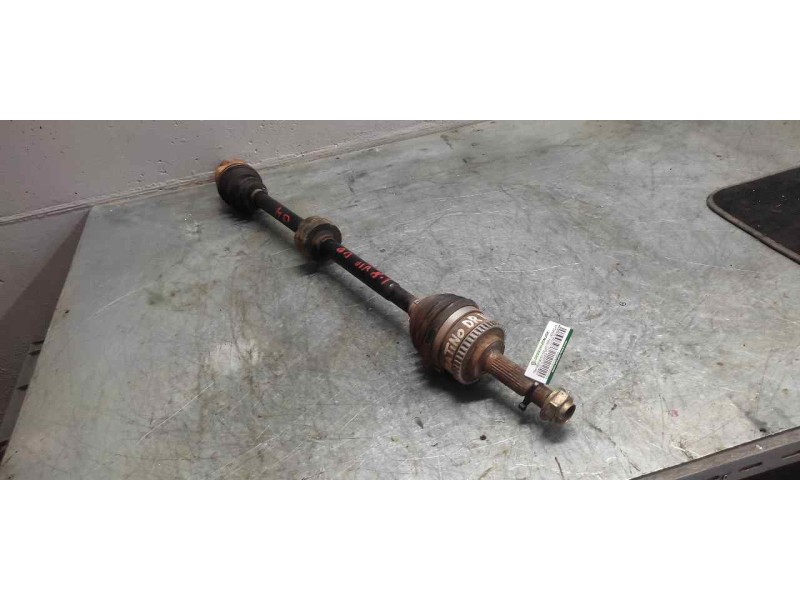 Recambio de transmision delantera derecha para nissan almera tino (v10m) elegance referencia OEM IAM  27CM MANGUETA 26CM CAMBIO