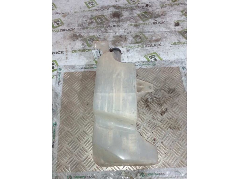 Recambio de deposito limpia para iveco daily caja cerrada (1999 =>) 35 - c 13 caja cerrada referencia OEM IAM 500336393  