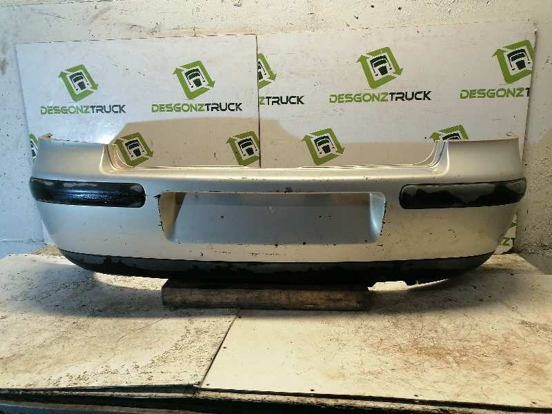 Recambio de paragolpes trasero para volkswagen golf iv berlina (1j1) 1.9 tdi referencia OEM IAM   