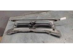 Recambio de rejilla delantera central para citroën berlingo 1.9 d cumbre familiar referencia OEM IAM    2