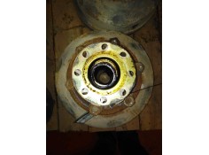 Recambio de buje trasero izquierdo para nissan eco - t 100.45/78 kw/e2 3.0 diesel referencia OEM IAM   