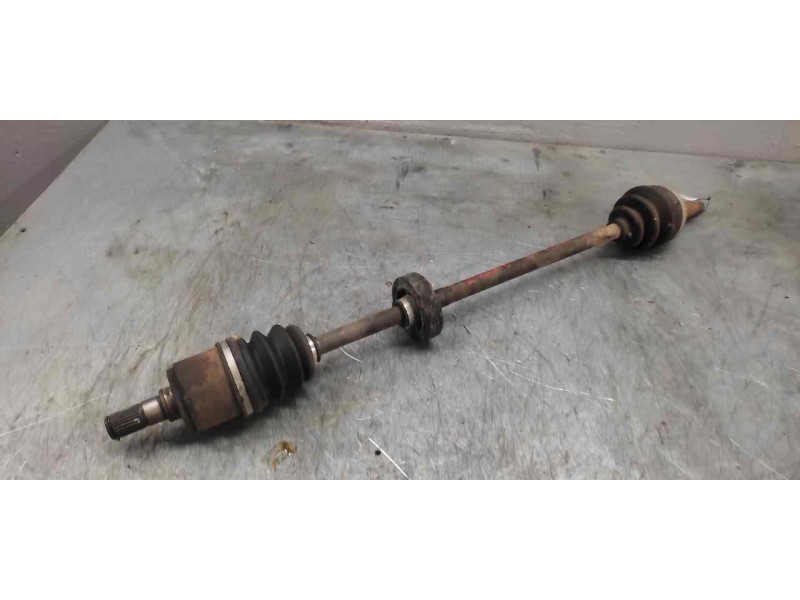 Recambio de transmision delantera derecha para hyundai accent (lc) gls referencia OEM IAM  26CM MANGUETA Y CAMBIO 