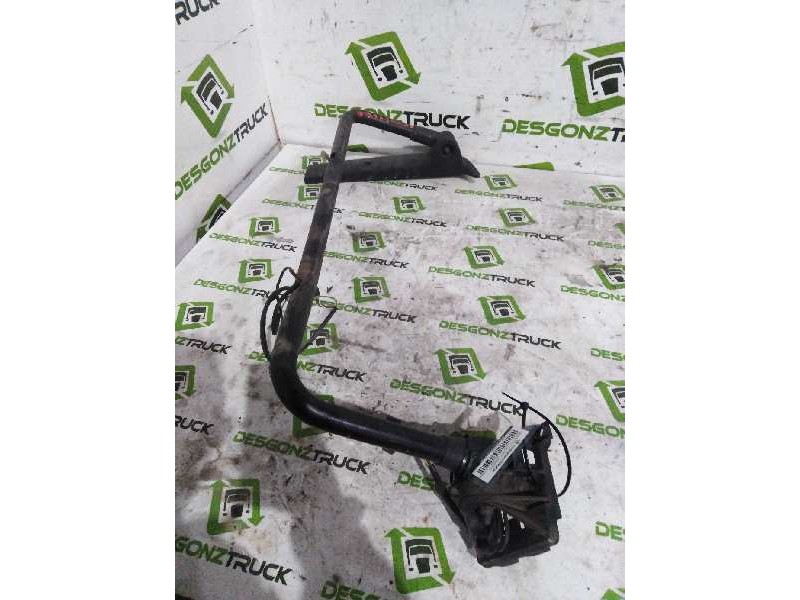 Recambio de brazo retrovisor derecho para renault premium lander 10.8 diesel referencia OEM IAM   