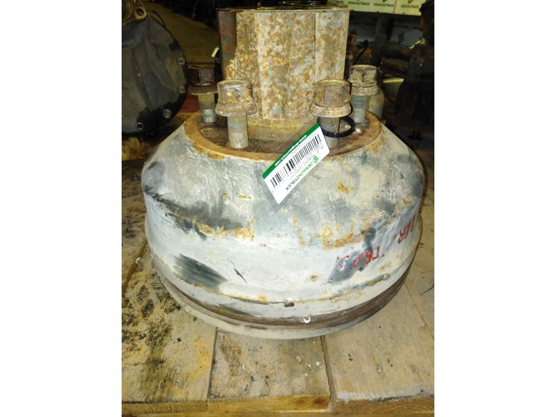 Recambio de buje trasero derecho para nissan eco - t 100.45/78 kw/e2 3.0 diesel referencia OEM IAM   