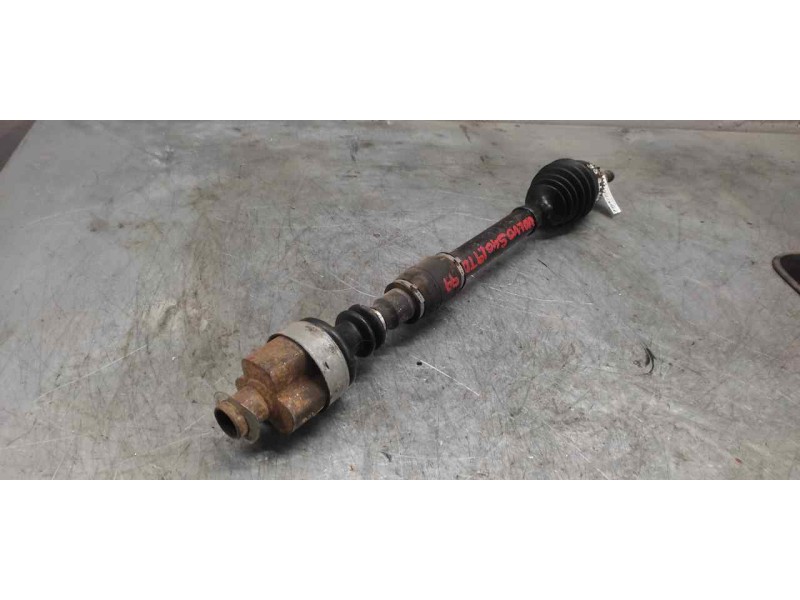 Recambio de transmision delantera derecha para volvo s40 berlina td referencia OEM IAM  26CM MANGUETA 