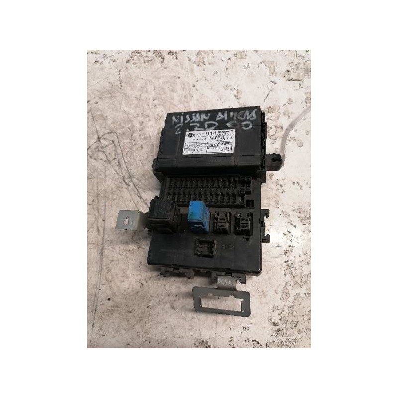 Recambio de caja reles / fusibles para nissan terrano/terrano.ii (r20) 2.7 turbodiesel referencia OEM IAM 285519F 5WK48542 