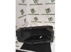 Recambio de peldaño izquierdo para volvo fl xxx fg 4x2 cabina para grupos (l4h1c) referencia OEM IAM 5010353495  