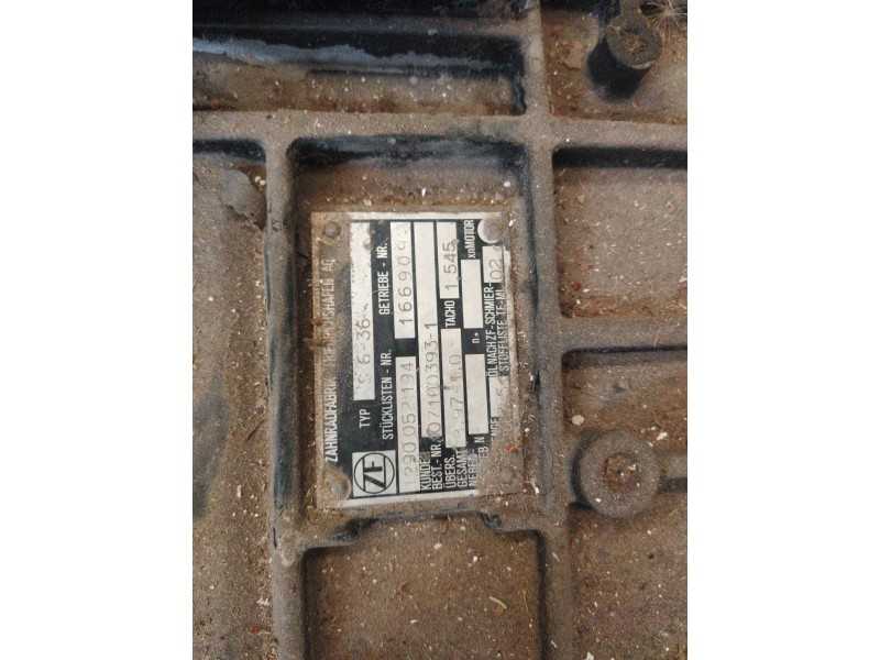 Recambio de caja cambios para nissan trucks m 130.17 referencia OEM IAM S636 1290052194 166909