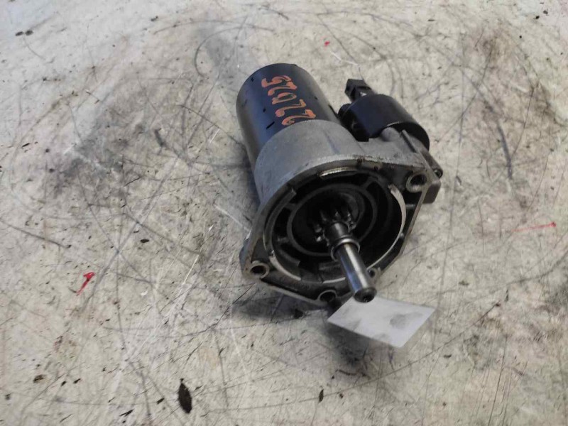 Recambio de motor arranque para volkswagen polo berlina (6n2) trendline referencia OEM IAM 036911023S 0001107025 9 DIENTES