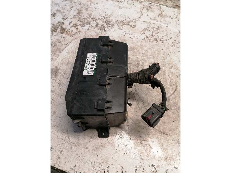 Recambio de caja reles / fusibles para ford focus berlina (cak) 1.6 16v cat referencia OEM IAM 2M5T14A067BB  