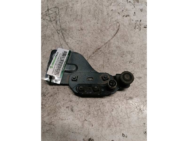 Recambio de bisagra puerta corredera para nissan nv 200 (m20) kasten comfort referencia OEM IAM   