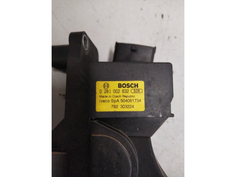 Recambio de pedal acelerador para iveco daily combi referencia OEM IAM 504061734 0281002632 