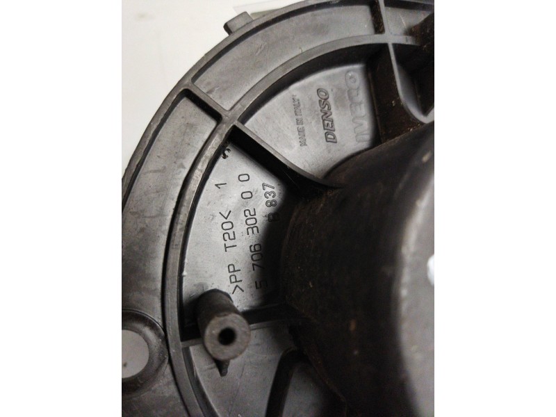 Recambio de motor calefaccion para iveco daily combi referencia OEM IAM 500326592 570630200 