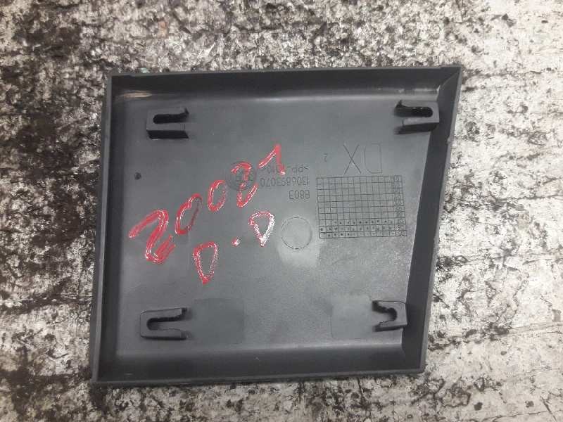 Recambio de moldura puerta delantera derecha para peugeot boxer kombi (rs3000)(333) hdi standart (333) referencia OEM IAM 130689