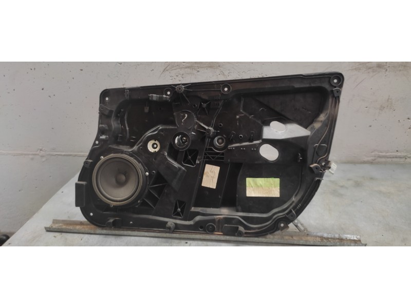 Recambio de elevalunas delantero derecho para ford fiesta (cb1) ambiente referencia OEM IAM 8A61A045H16AF  