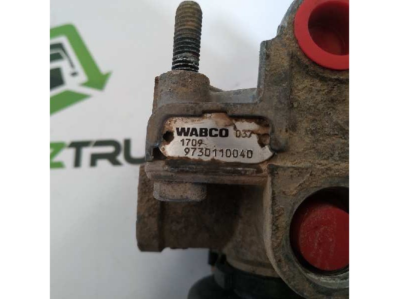 Recambio de valvula aire para volvo fl xxx fg 4x2 cabina para grupos (l4h1c) referencia OEM IAM 20590781 9730110040 