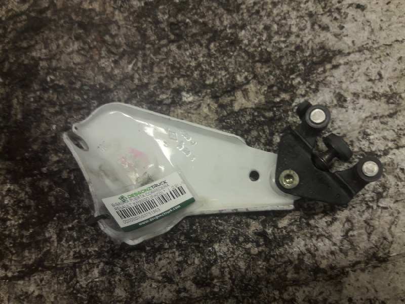 Recambio de bisagra puerta corredera para renault kangoo (f/kc0) referencia OEM IAM   
