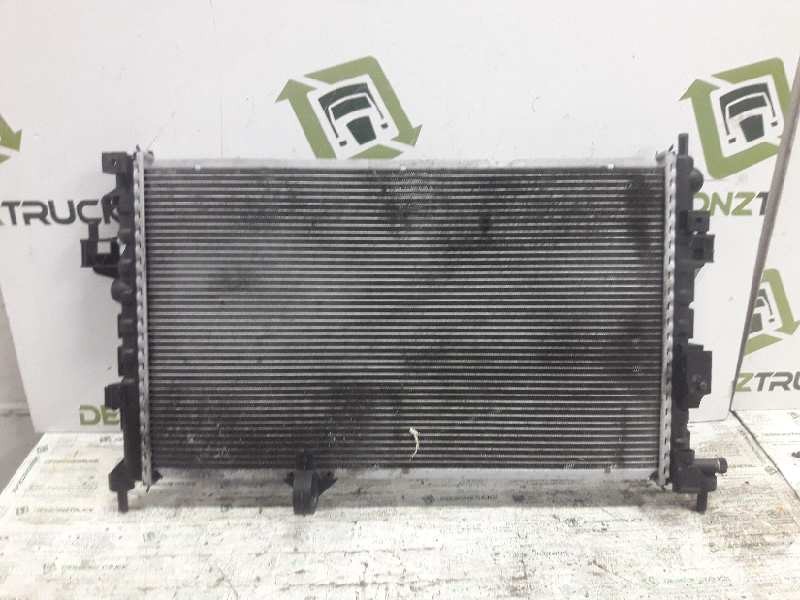 Recambio de radiador agua para opel corsa c blue line referencia OEM IAM 8038845  