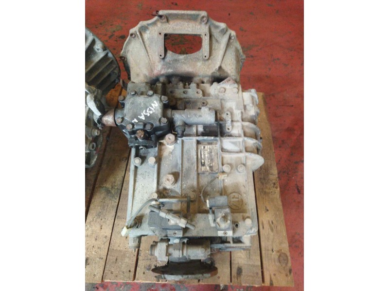 Recambio de caja cambios para nissan trucks m 130.17 referencia OEM IAM S636 1290052127 