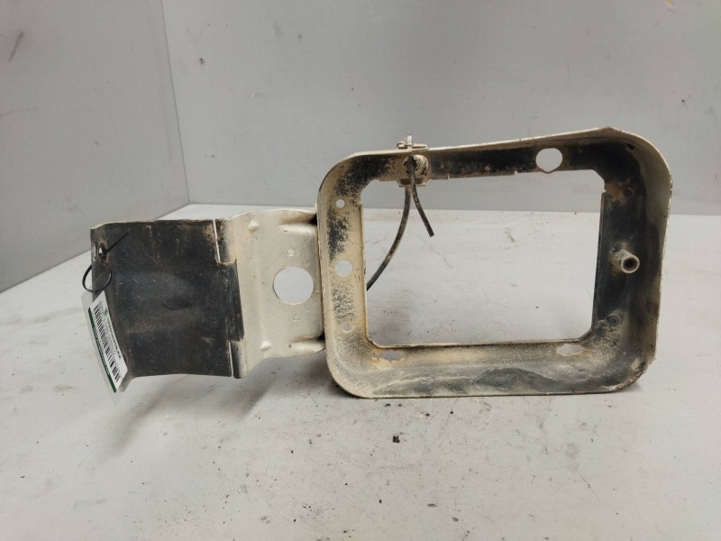 Recambio de soporte faro derecho para renault g 300 manager/maxter (222 kw) referencia OEM IAM   