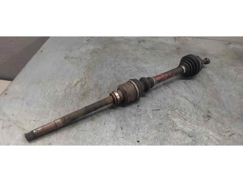 Recambio de transmision delantera derecha para peugeot 206 berlina x-line referencia OEM IAM  23CM MANGUETA 26CM CAMBIO