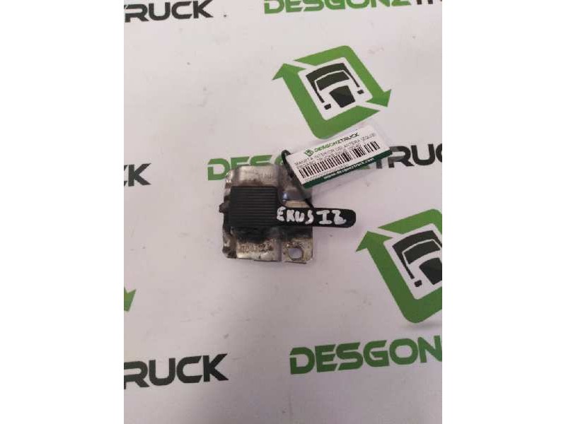 Recambio de maneta interior delantera izquierda para pegaso trucks ekus 100-40 referencia OEM IAM   