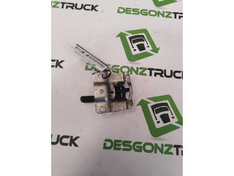 Recambio de maneta interior delantera izquierda para pegaso trucks ekus 100-40 referencia OEM IAM   