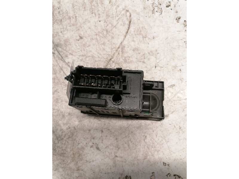Recambio de mando luces para volkswagen golf iii berlina (1h1) 1.9 diesel referencia OEM IAM 1H6941531A 14 PINS 