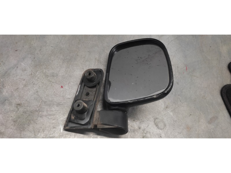 Recambio de retrovisor derecho para hyundai h 1 h 1 furg.caja cerr.c. puerta referencia OEM IAM   