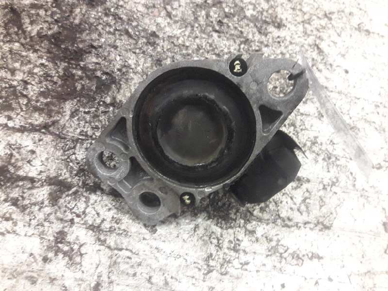 Recambio de soporte motor derecho para renault kangoo (f/kc0) referencia OEM IAM 8200267625A  