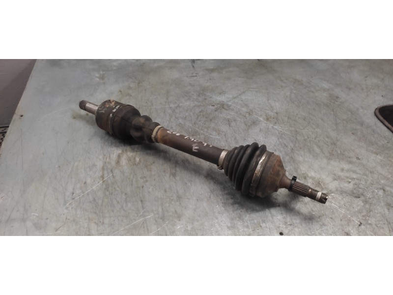 Recambio de transmision delantera izquierda para peugeot 206 berlina 1.9 diesel referencia OEM IAM  23MM MANGUETA 26MM CAMBIO