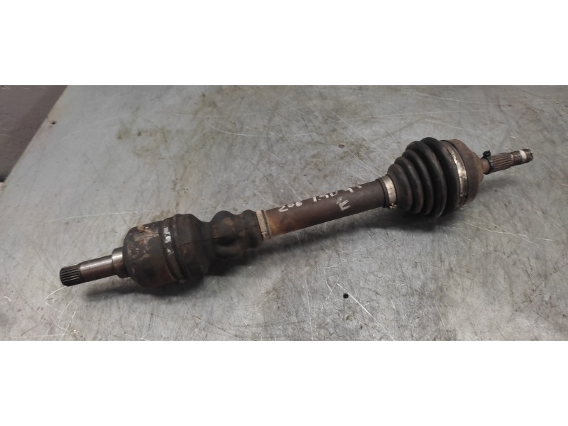 Recambio de transmision delantera izquierda para peugeot 206 berlina 1.9 diesel referencia OEM IAM  23MM MANGUETA 26MM CAMBIO