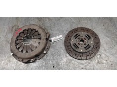 Recambio de kit embrague para nissan serena (c23m) 2.3 diesel referencia OEM IAM   VALEO