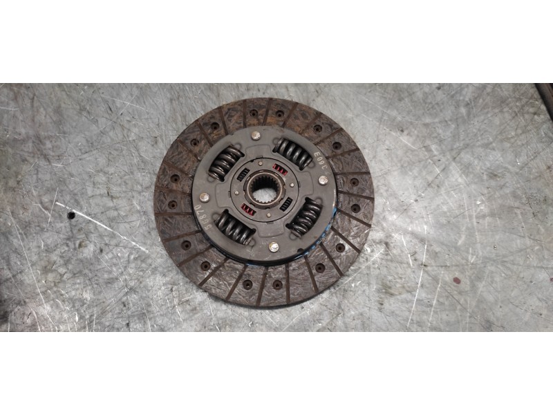 Recambio de kit embrague para nissan serena (c23m) 2.3 diesel referencia OEM IAM   VALEO