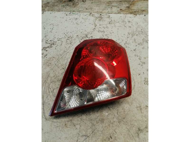 Recambio de piloto trasero derecho para daewoo kalos 1.4 se referencia OEM IAM   