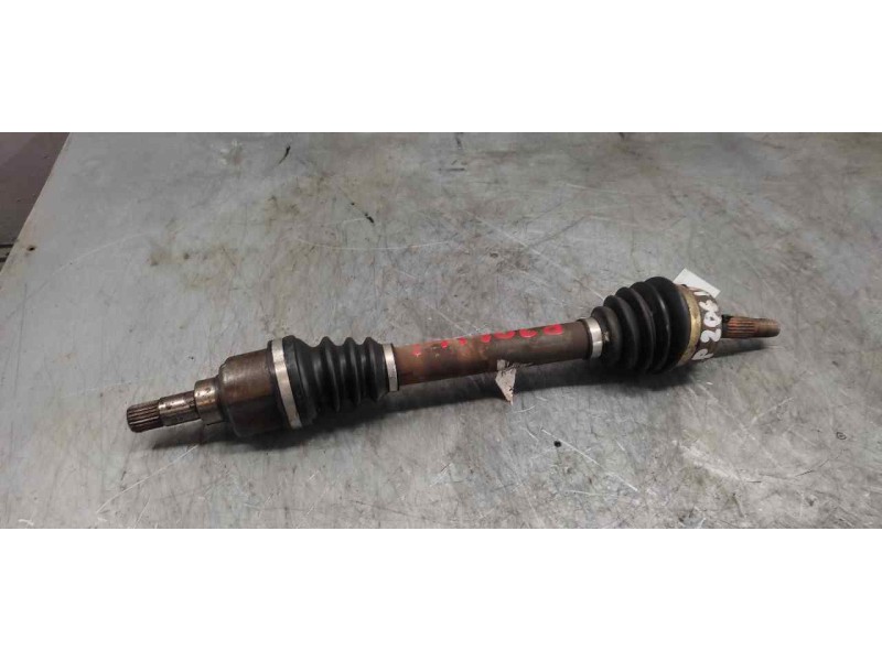 Recambio de transmision delantera izquierda para peugeot 206 berlina xs referencia OEM IAM  24CM MANGUETA Y CAMBIO 