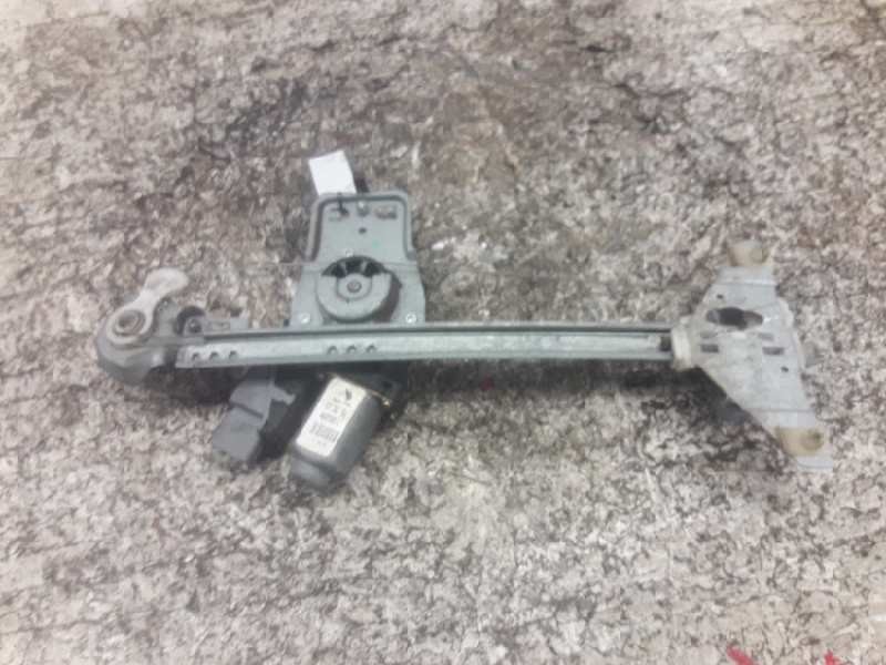 Recambio de elevalunas trasero izquierdo para peugeot 307 (s1) xt referencia OEM IAM 400585L 6 PINS 
