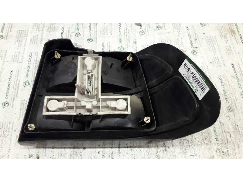 Recambio de piloto trasero izquierdo para mg serie 800 (rs) 820 ti referencia OEM IAM   