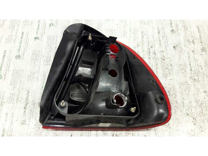 Recambio de piloto trasero izquierdo para mg serie 45 (rt) classic (5-ptas.) referencia OEM IAM   