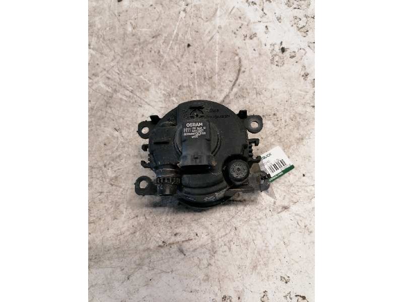 Recambio de faro antiniebla derecho para renault scenic ii referencia OEM IAM 8200074008 2 PINS 