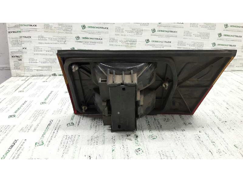 Recambio de piloto trasero izquierdo para volkswagen passat (321/23/27/31) básico referencia OEM IAM 321945107  