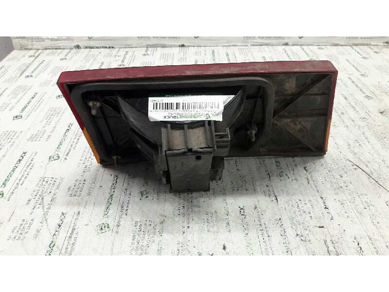 Recambio de piloto trasero derecho para volkswagen passat (321/23/27/31) básico referencia OEM IAM 321945108  