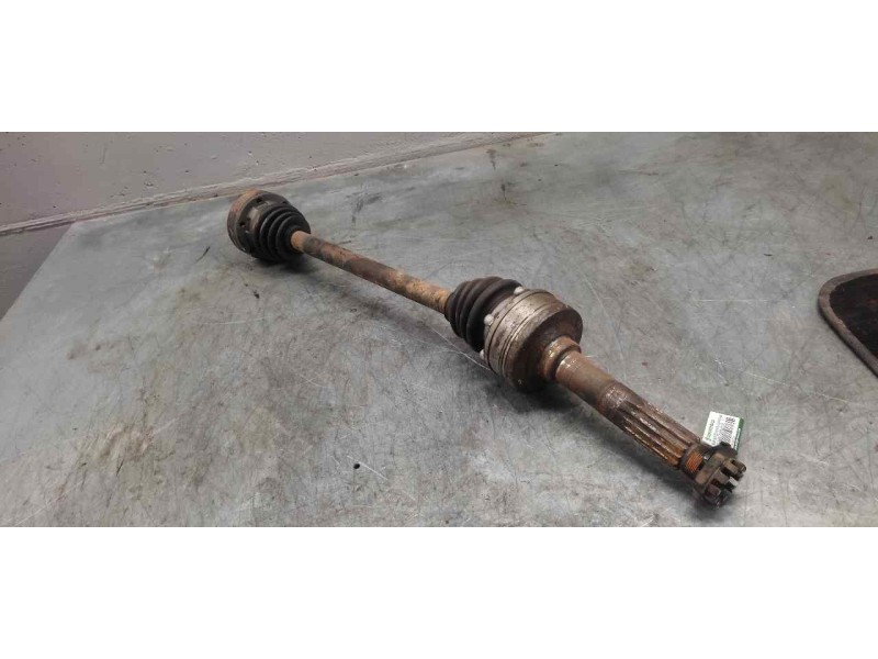 Recambio de transmision delantera derecha para volkswagen t-3 caravelle referencia OEM IAM  3,5CM MANGUETA 