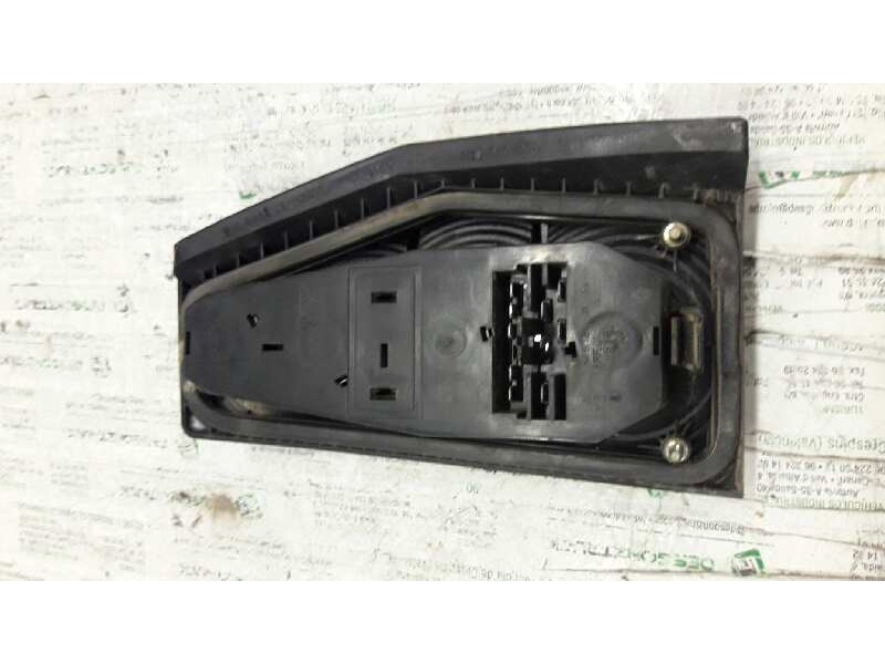 Recambio de piloto trasero izquierdo para volkswagen polo (867/871/873) azur berlina referencia OEM IAM 867945257 COUPE 