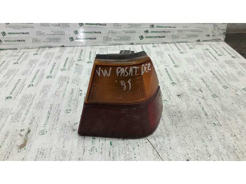 Recambio de piloto trasero derecho para volkswagen passat berlina (312) cl referencia OEM IAM 321945257  