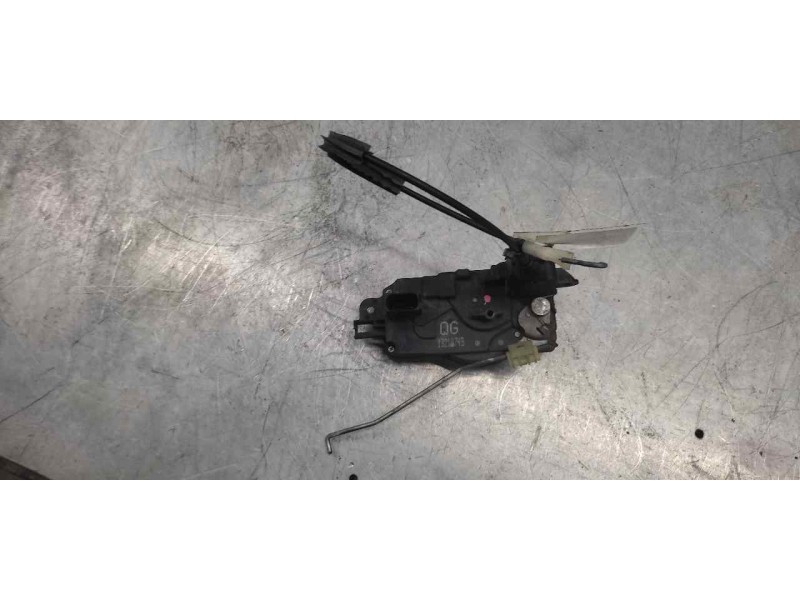 Recambio de cerradura puerta delantera derecha para opel zafira b cosmo referencia OEM IAM 13210749 5 PINS 