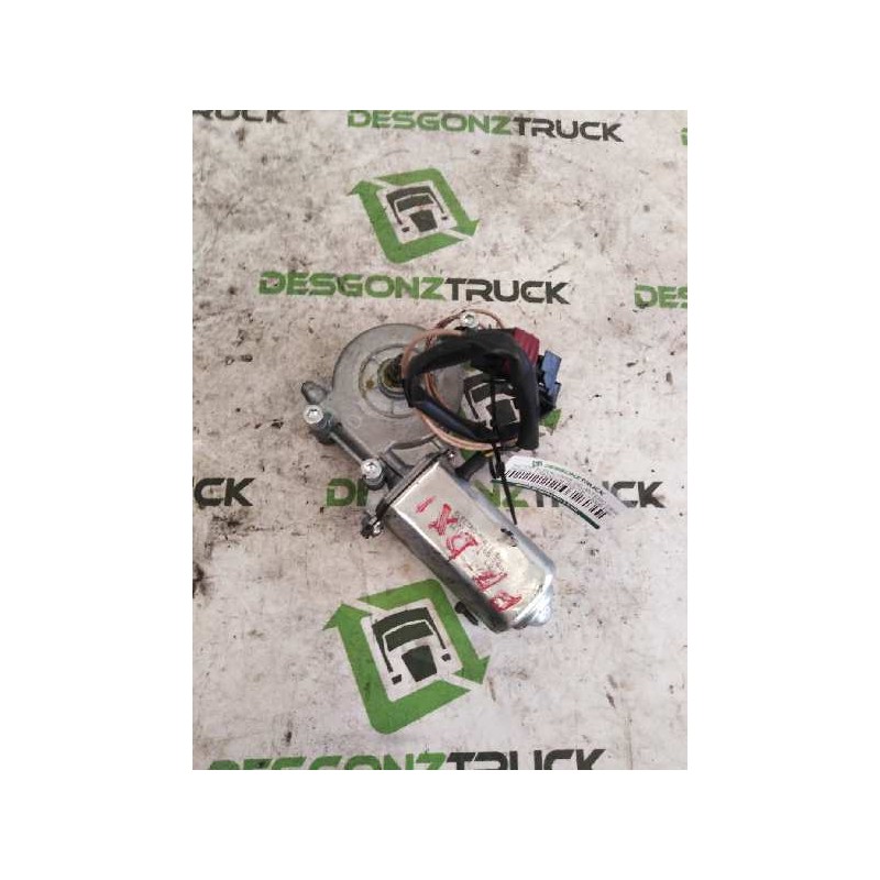 Recambio de motor elevalunas delantero derecho para renault premium route 2006 fas 4x2 larga distancia referencia OEM IAM   