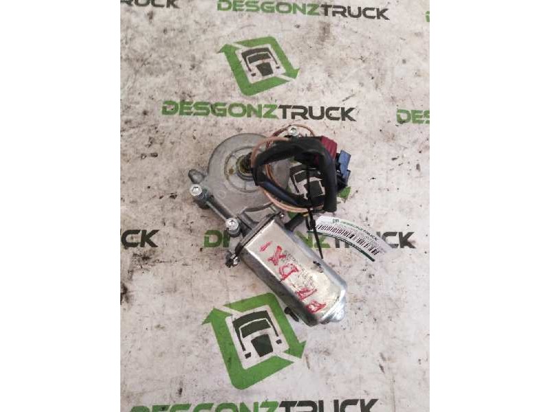 Recambio de motor elevalunas delantero derecho para renault premium route 2006 fas 4x2 larga distancia referencia OEM IAM   
